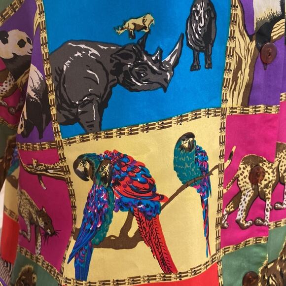 Vintage Womens Top Silk Medium Animal Lover Womens Button down 90s Shirt Medium - Picture 3 of 17